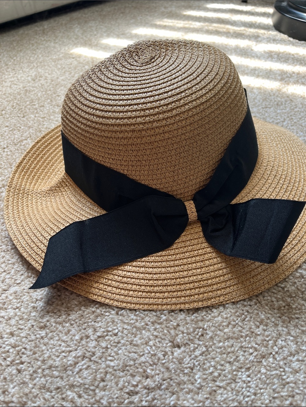 NWT Wide Brim Straw Sun Hat with Black Bow